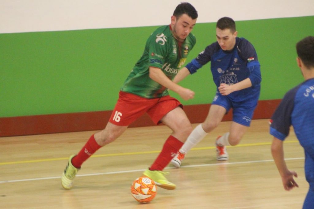 O Esteo logró rescatar un punto ante el Inversia Seguros A Estrada Futsal